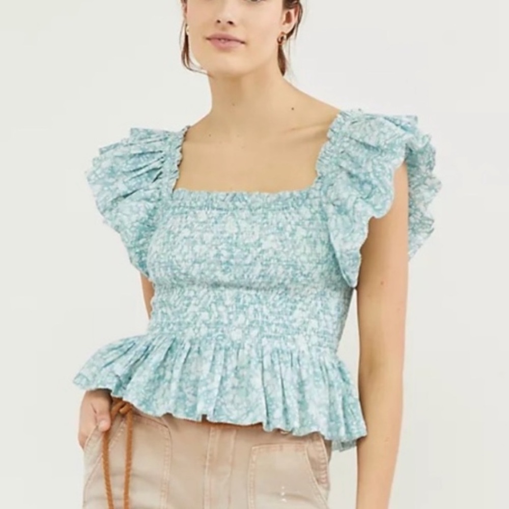 Love the Label Blue Flutter Sleeve Blouse